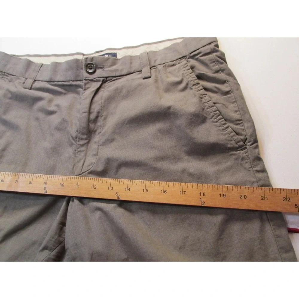 Banana Republic Mens Bermuda Shorts Brown 33 Cotton Flat Front Mid Rise 9 Inseam